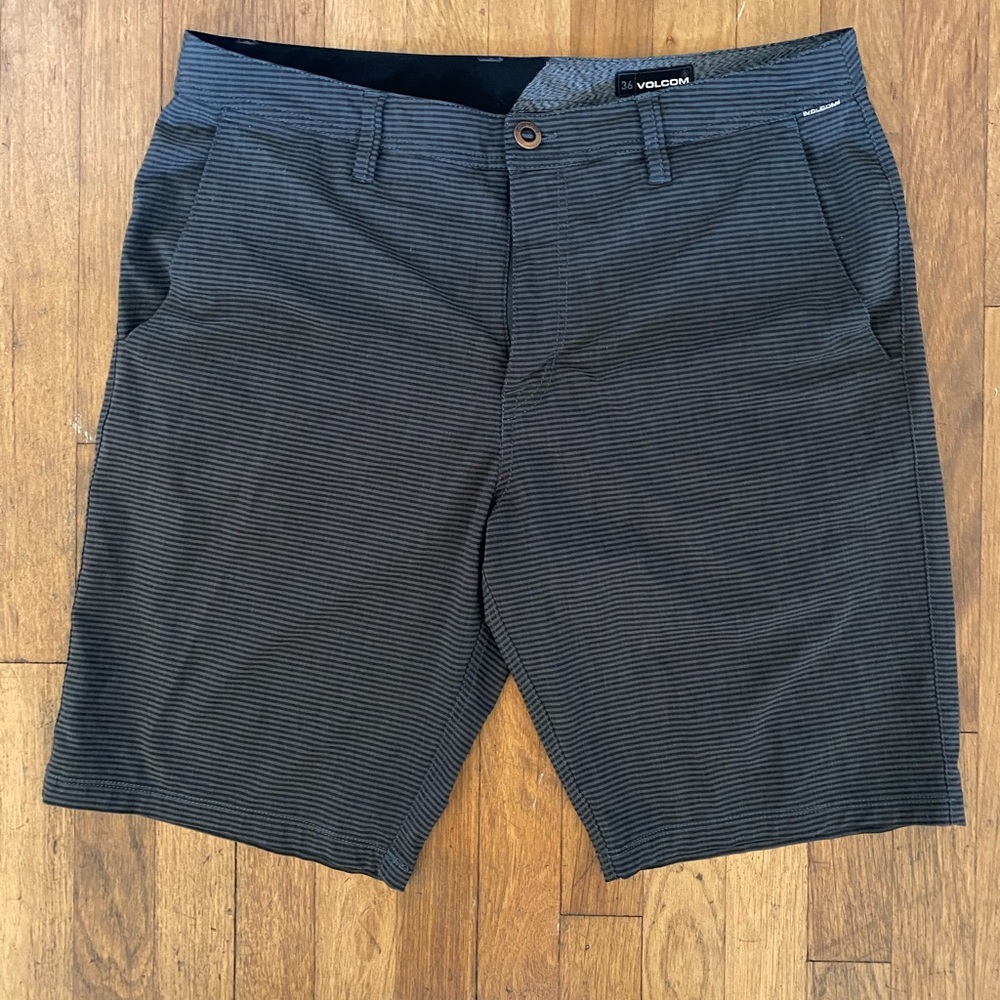 Men’s Volcom Shorts